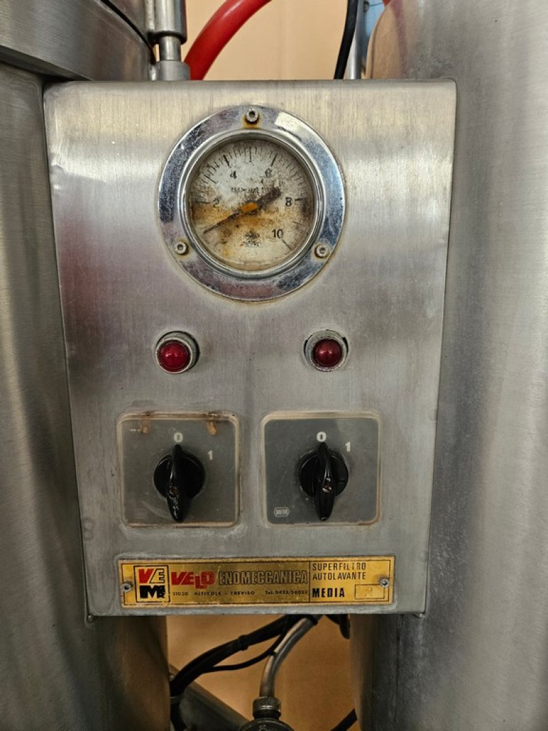 VELO BRAND KIESELGUHR STAINLESS STEEL FILTER, 4MQ OF FILTERING SURFACE, SECOND-HAND MACHINE