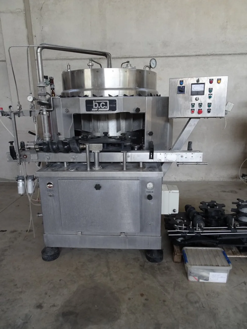 BC ISOBARIC FILLER 24 VALVES, SECOND-HAND MACHINE
