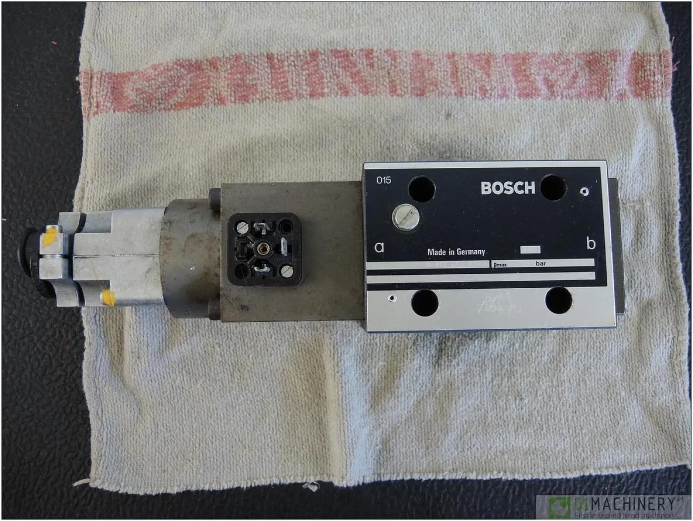 BOSCH 0 811 403 001 AI3056 - 1