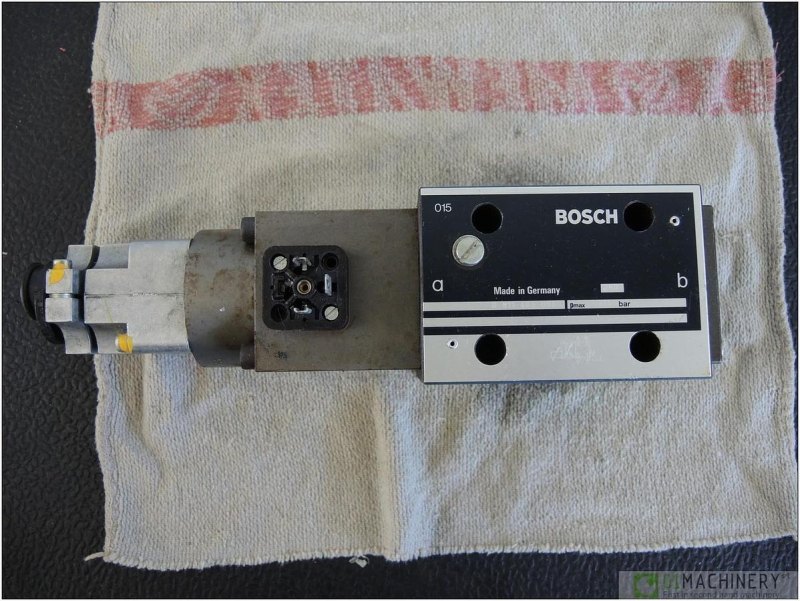 BOSCH 0 811 403 001 AI3056