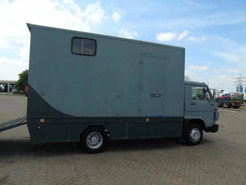 MAN 10 S Fl .150 + 2-3 Horses + Manual