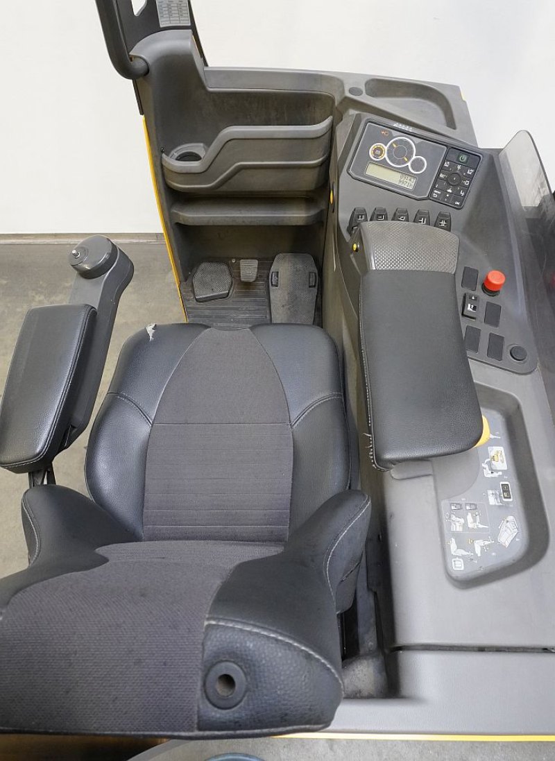 Schubmaststapler Atlet UHD250DTFVRF540 (2013)