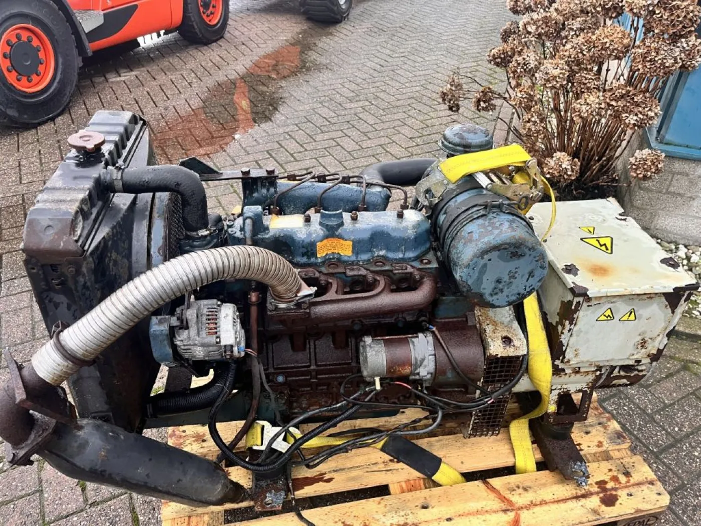 Kubota V2203- BG- E - 1