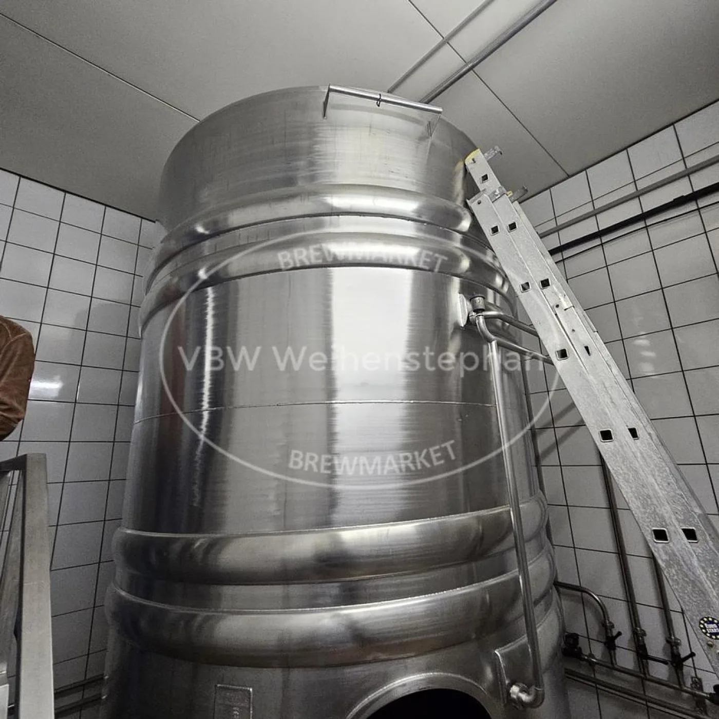 Fermentation and storage tank - 7