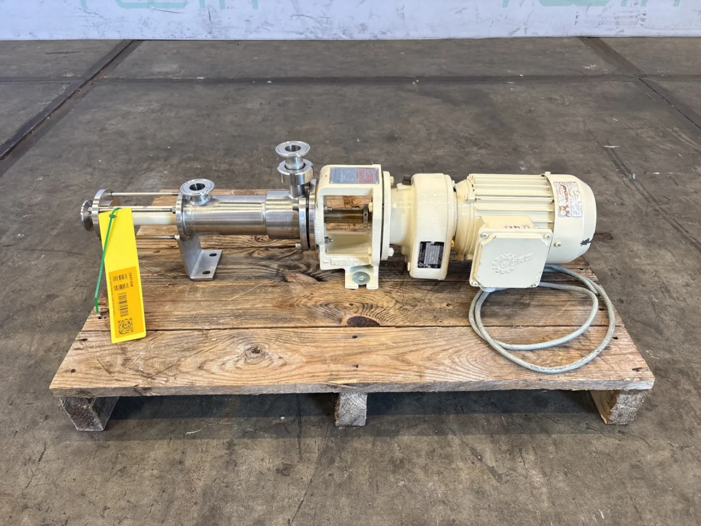 Van Wijk & Boerma NM011BH02S12F - Eccentric Screw Pump - 2