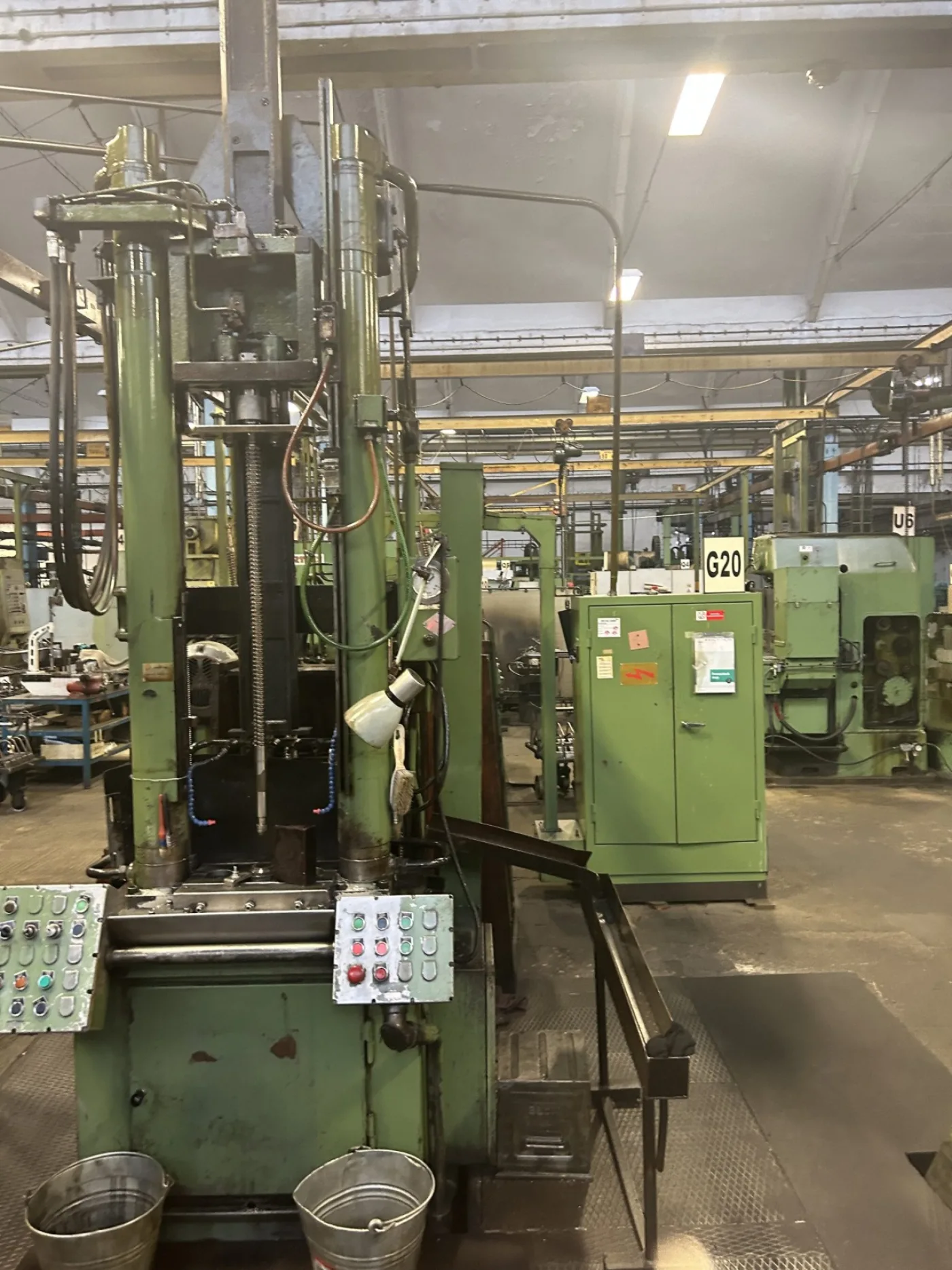 Vertical Broaching Machine – VARINELLI BV 16/1600 - 1