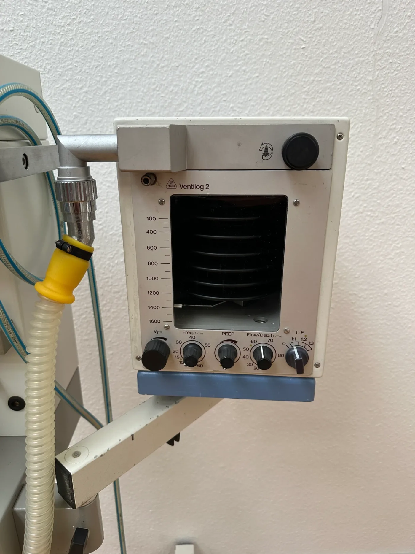 Dräger Sulla 808 Narkosebeatmungsgerät - 5