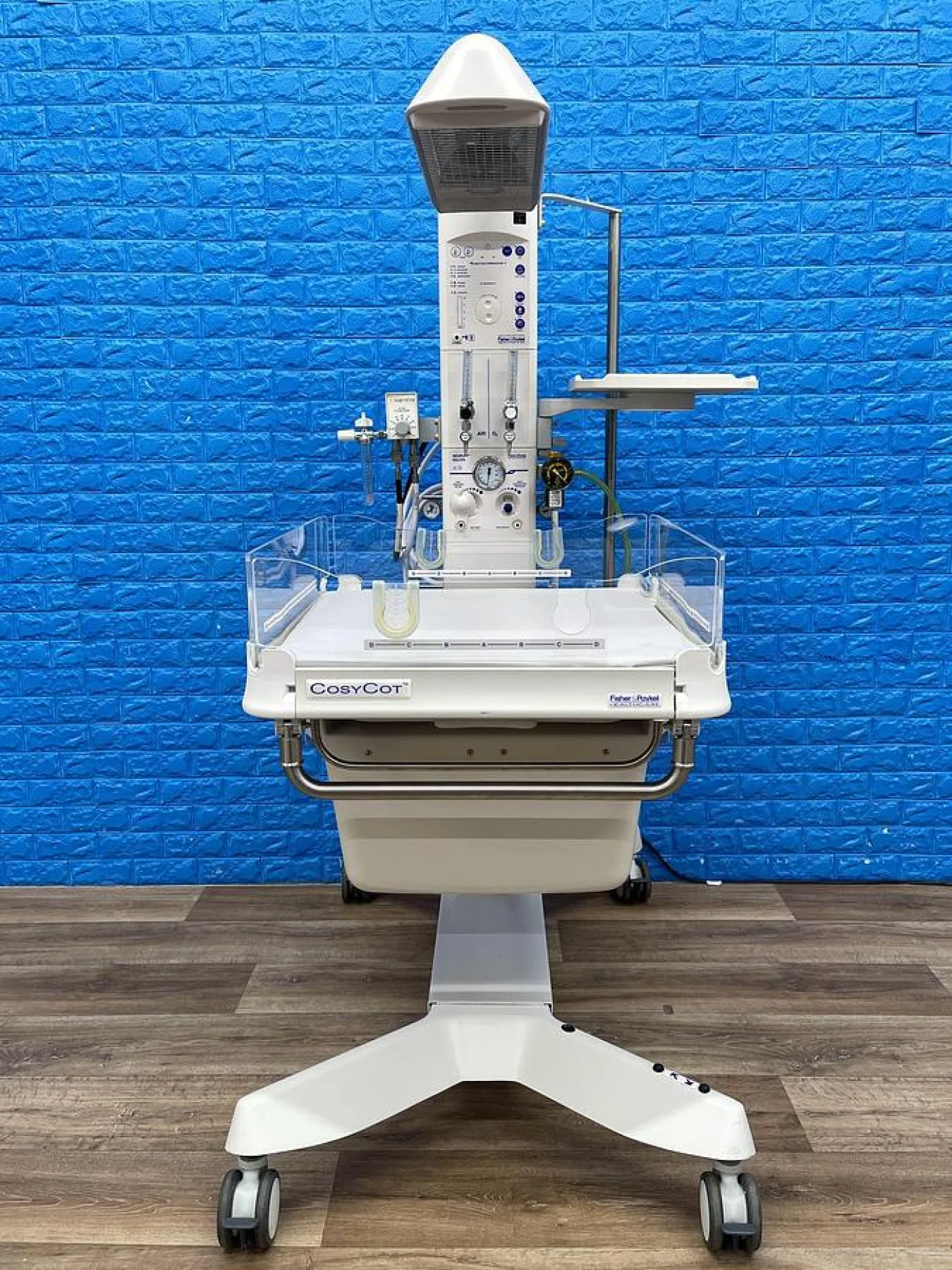 FISHER & PAYKEL Healthcare Cosy Cot, REF: IW932AEK YOM: 2016 Infant Resuscitator - 1