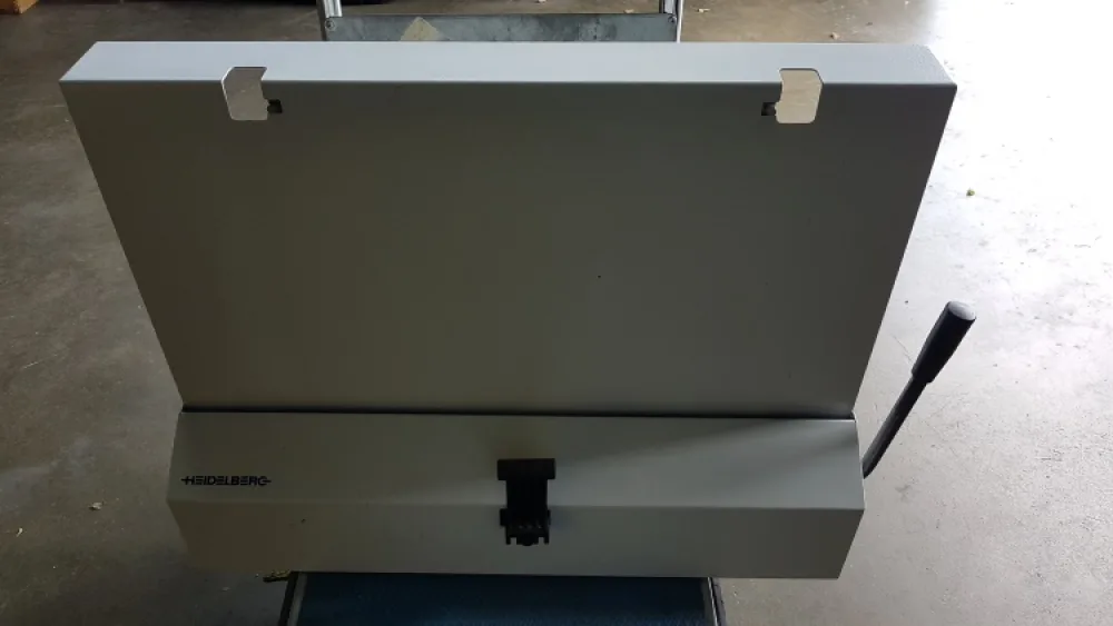 Druckplattenabkantung SM 52
