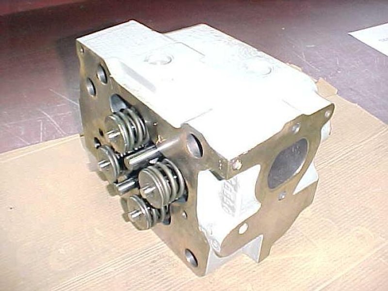 CYLINDER HEADS DEUTZ TBD 616