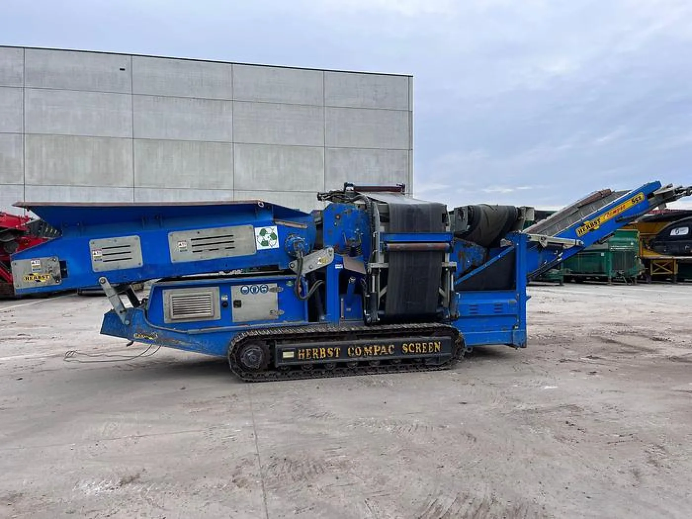 2017 Herbst Compac S52 Tracked Vibrating Screen Screener - 4