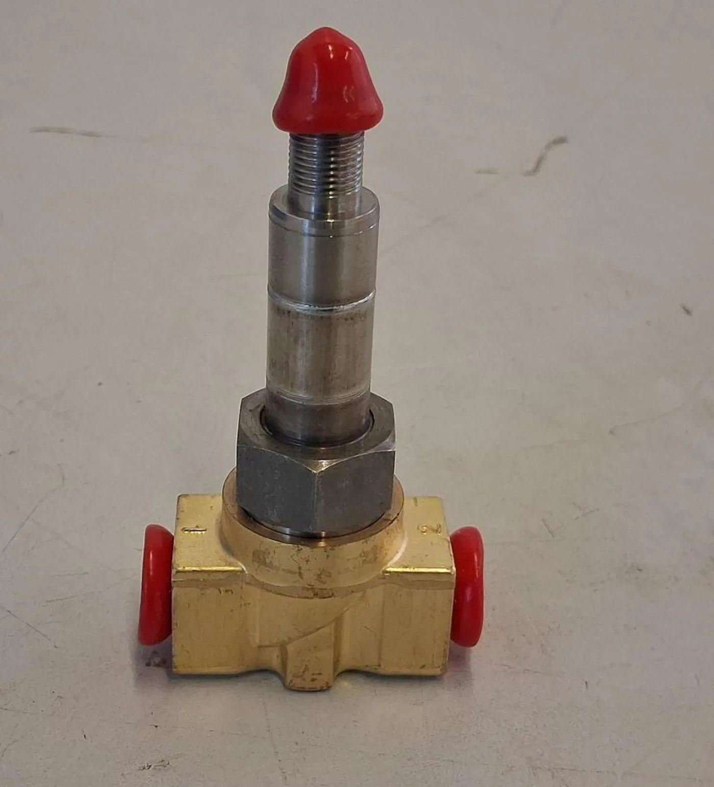 Brass Needle Valve / Fine Adjustment Valve - 4