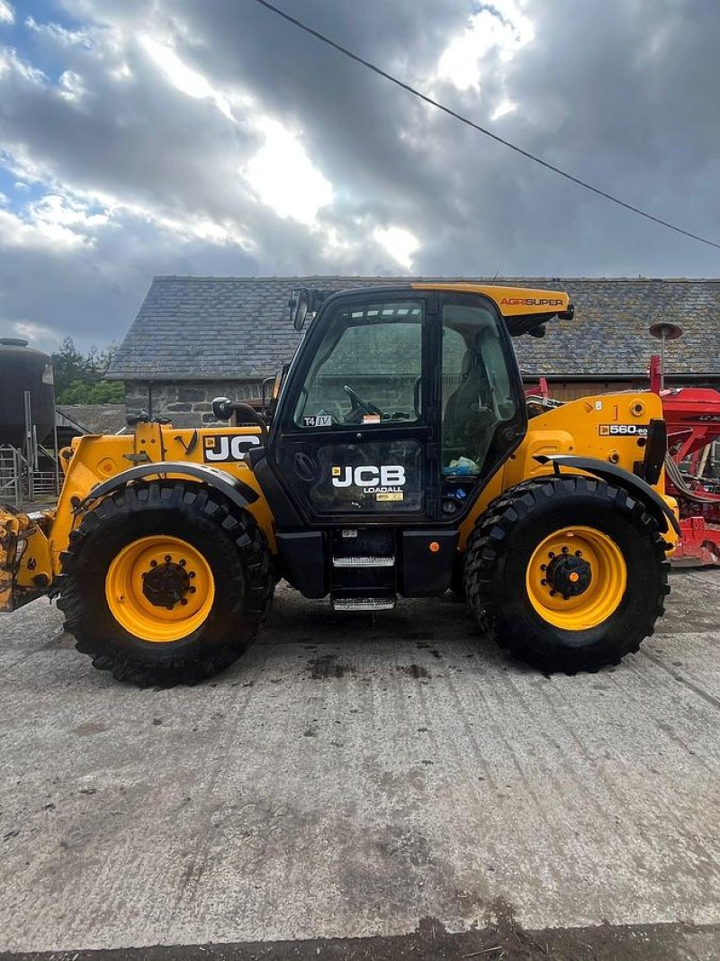 2017 JCB 560-80 Agri Telehandler