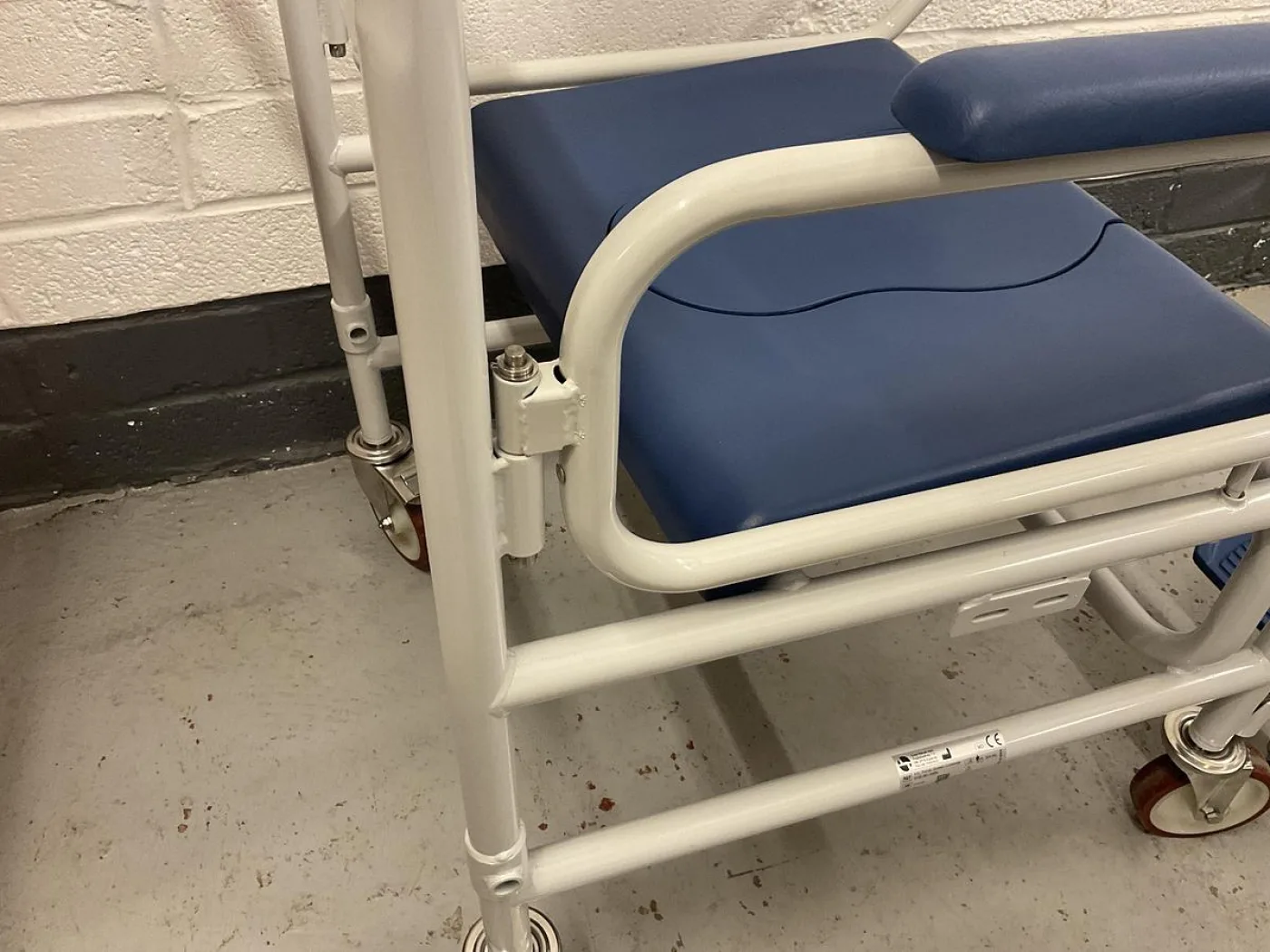 Cobi Rehab XXL Bariatric Shower Commode Chair - 7