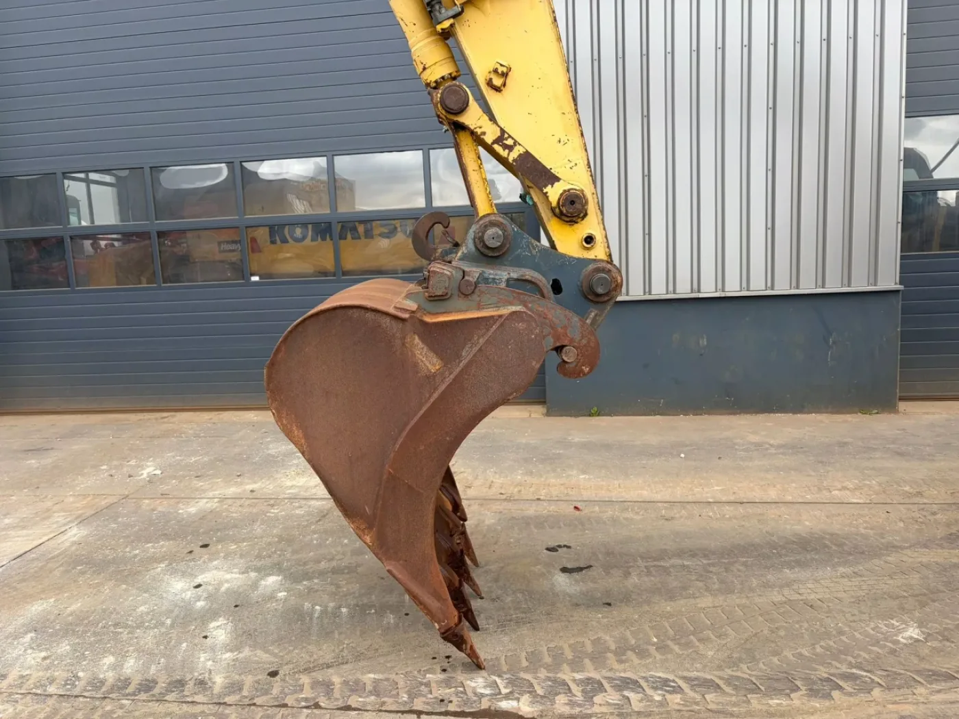 Komatsu PC180LC-7K - 8