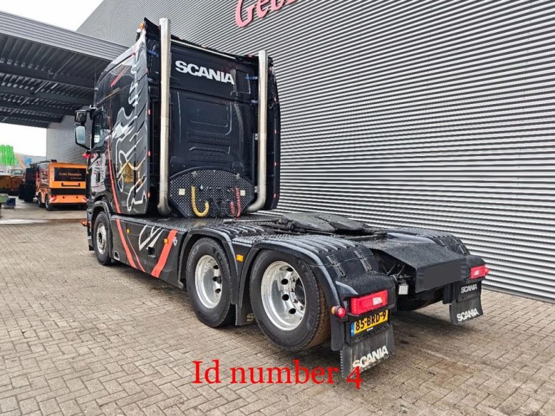 Scania S580 V8 6x2 Longline Showtruck!