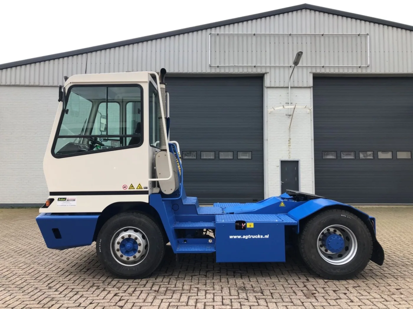 Terberg YT 222 - 1
