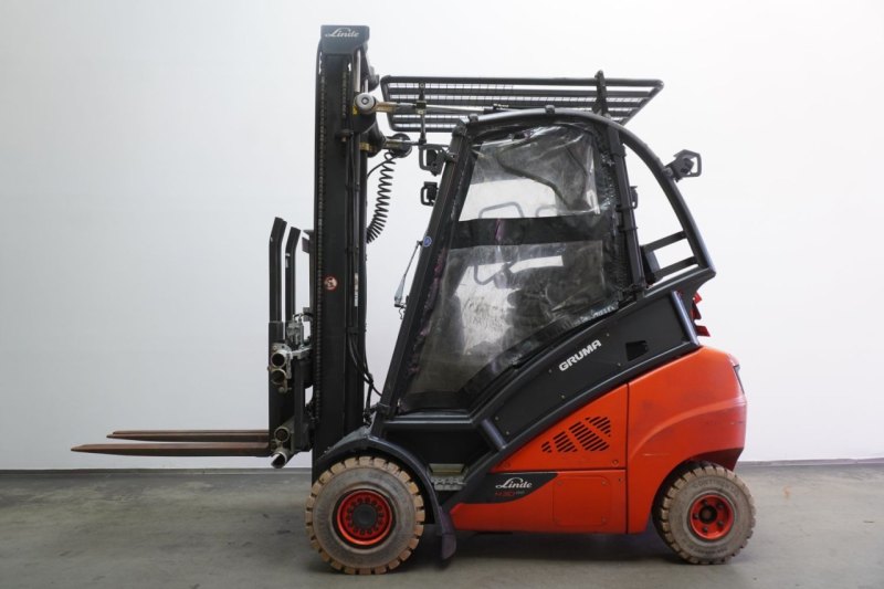 Frontstapler Linde H 30 T EVO 393-02 (2015)