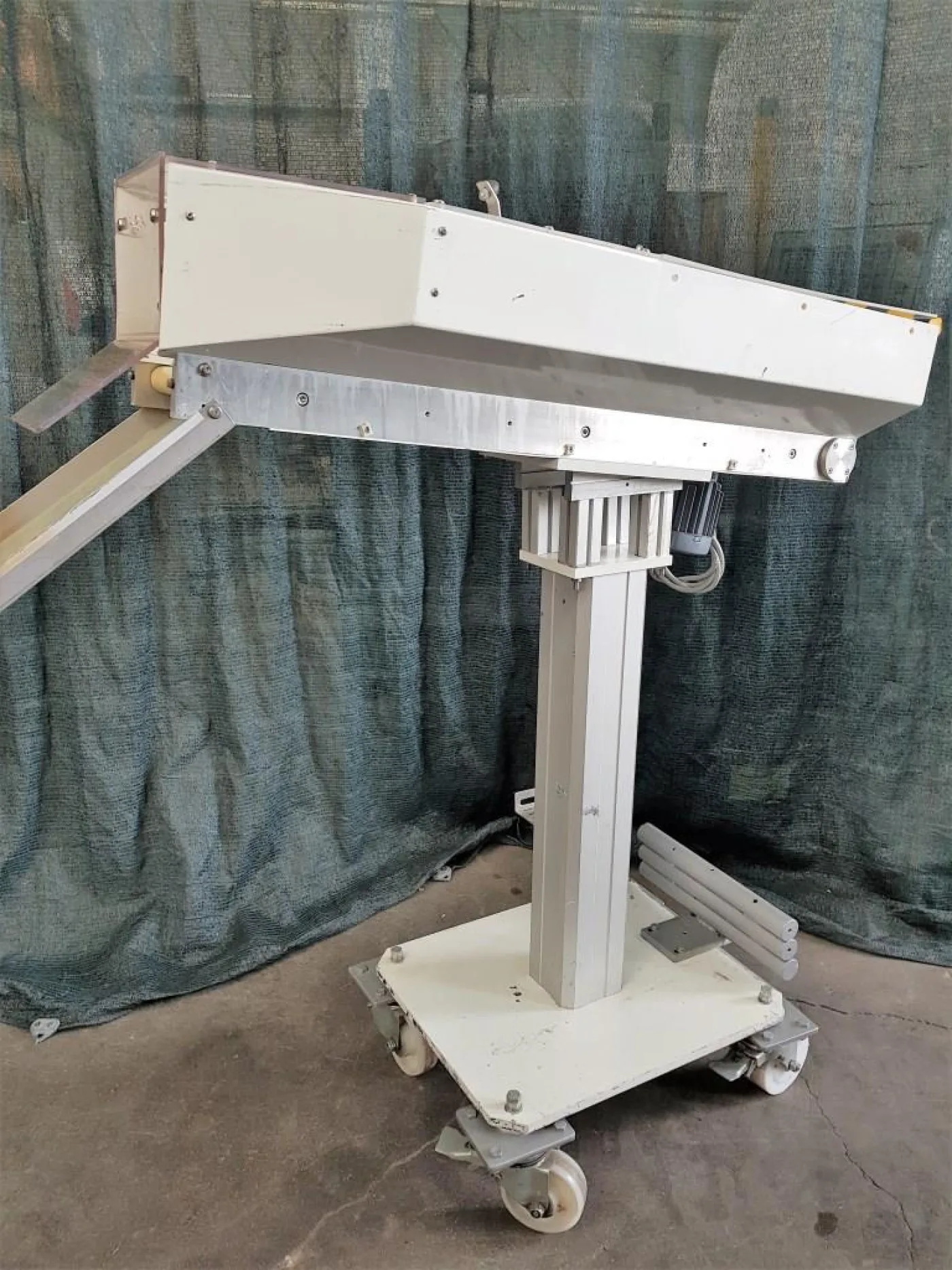 ALIMENTATORE TAPPI – ADV – MOD. 164 - 4