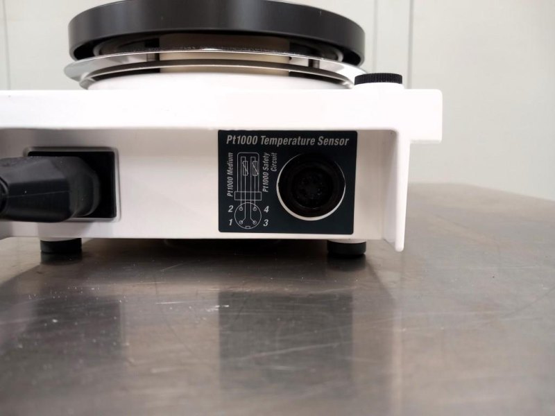 AGITATORE MAGNETICO CON PIASTRA RISCALDANTE – HEIDOLPH – MOD. MR HEI-STANDARD