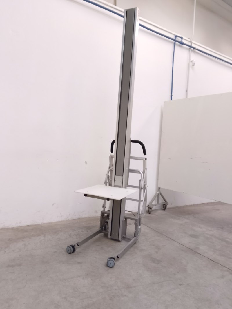 CARRELLO ELEVATORE CON PIATTAFORMA – HOVMAND – MOD. S-2409