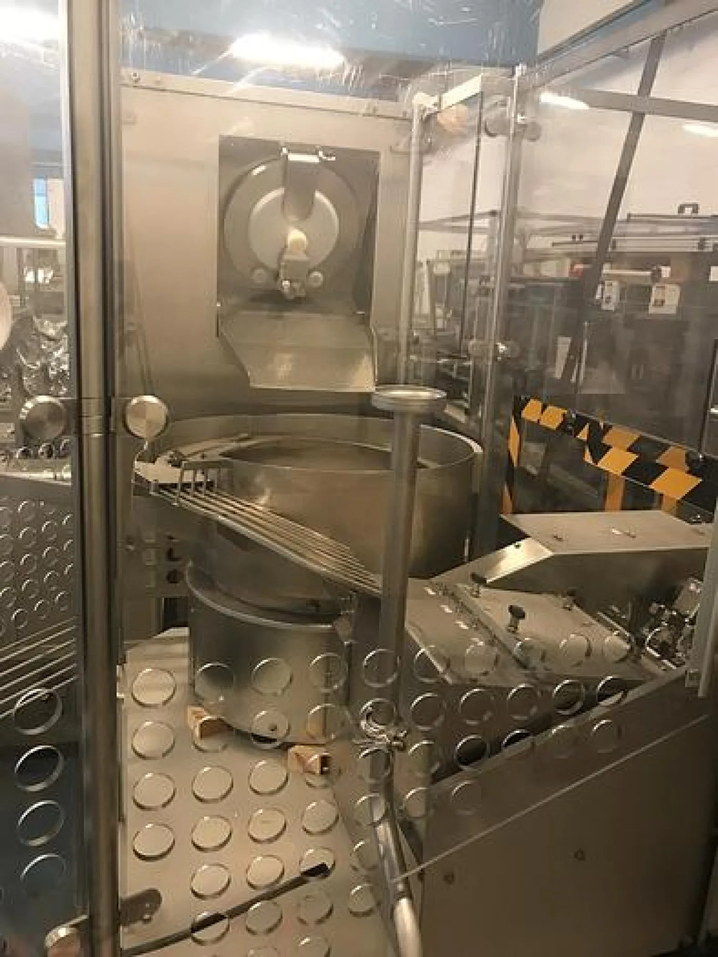 BAUSCH+STRÖBEL - Linea Riempimento Liquidi - WDS 4001 - 1