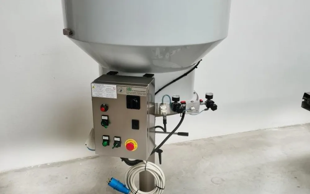 ALIMENTATORE VIBRANTE A TAZZA – SARG