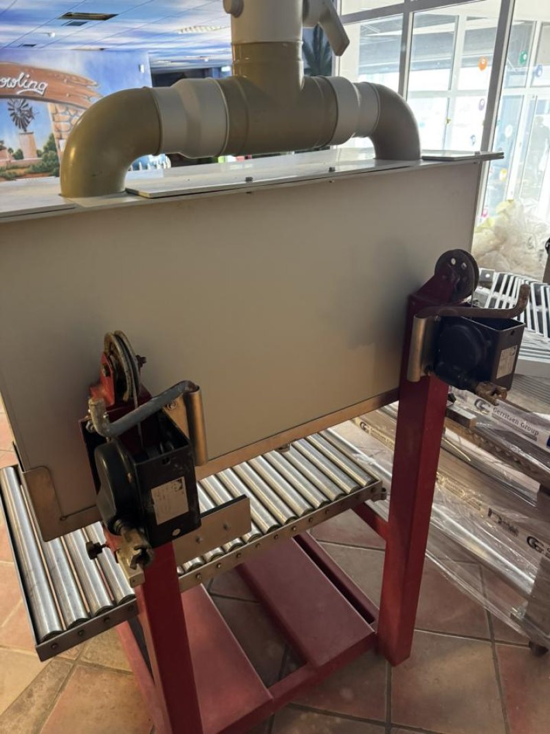 Mobile laminar dust extraction