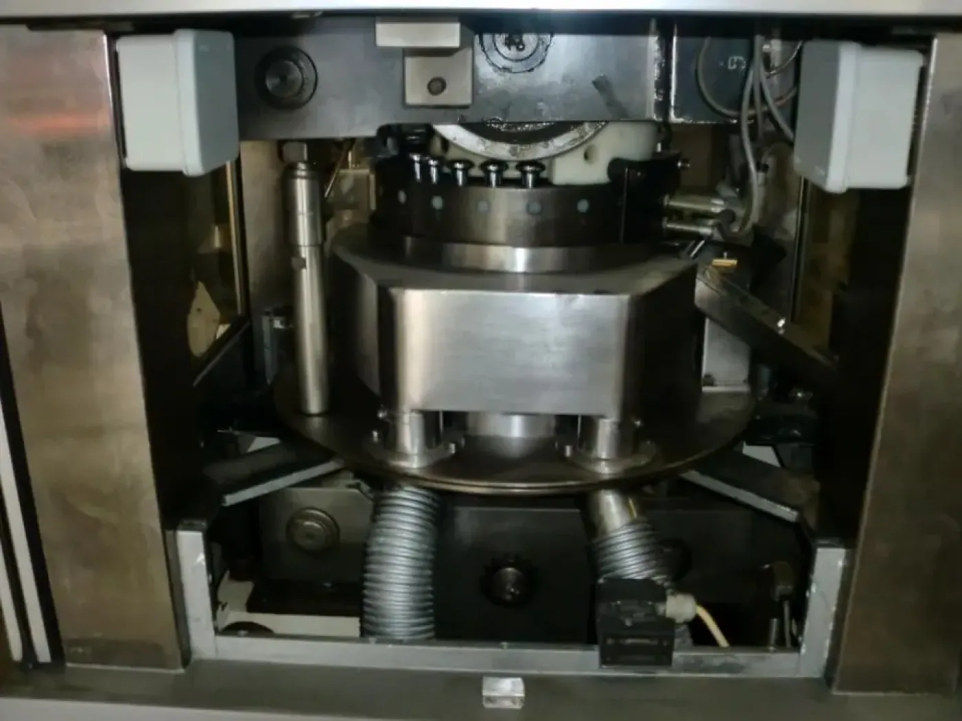 USED KORSCH PH 230 ROTARY COMPRESSOR - 6