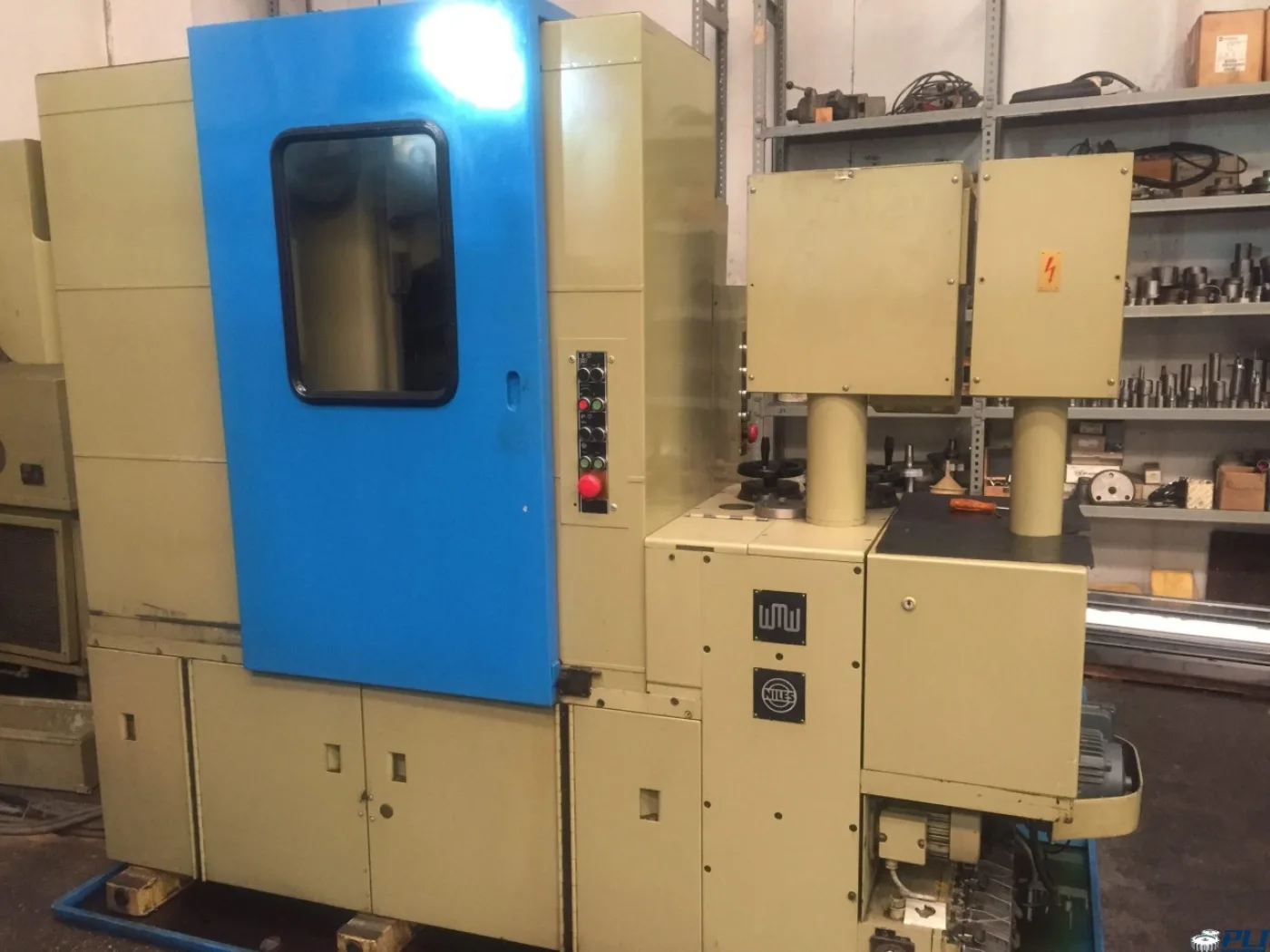 Gear grinding machine – NILES ZSTZ 315C - 4
