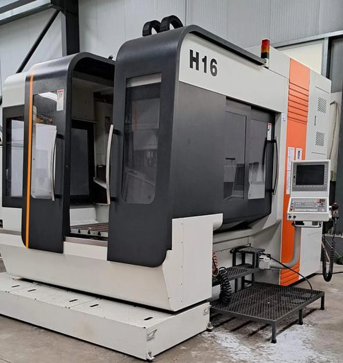 CNC TAKUMI H16 - 1