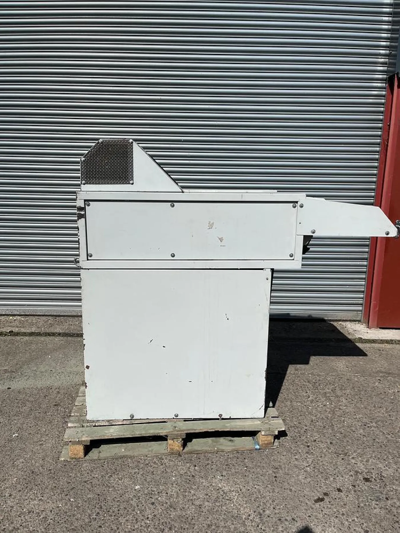 2009 Intimus 14.95 Heavy Duty Shredder - 3