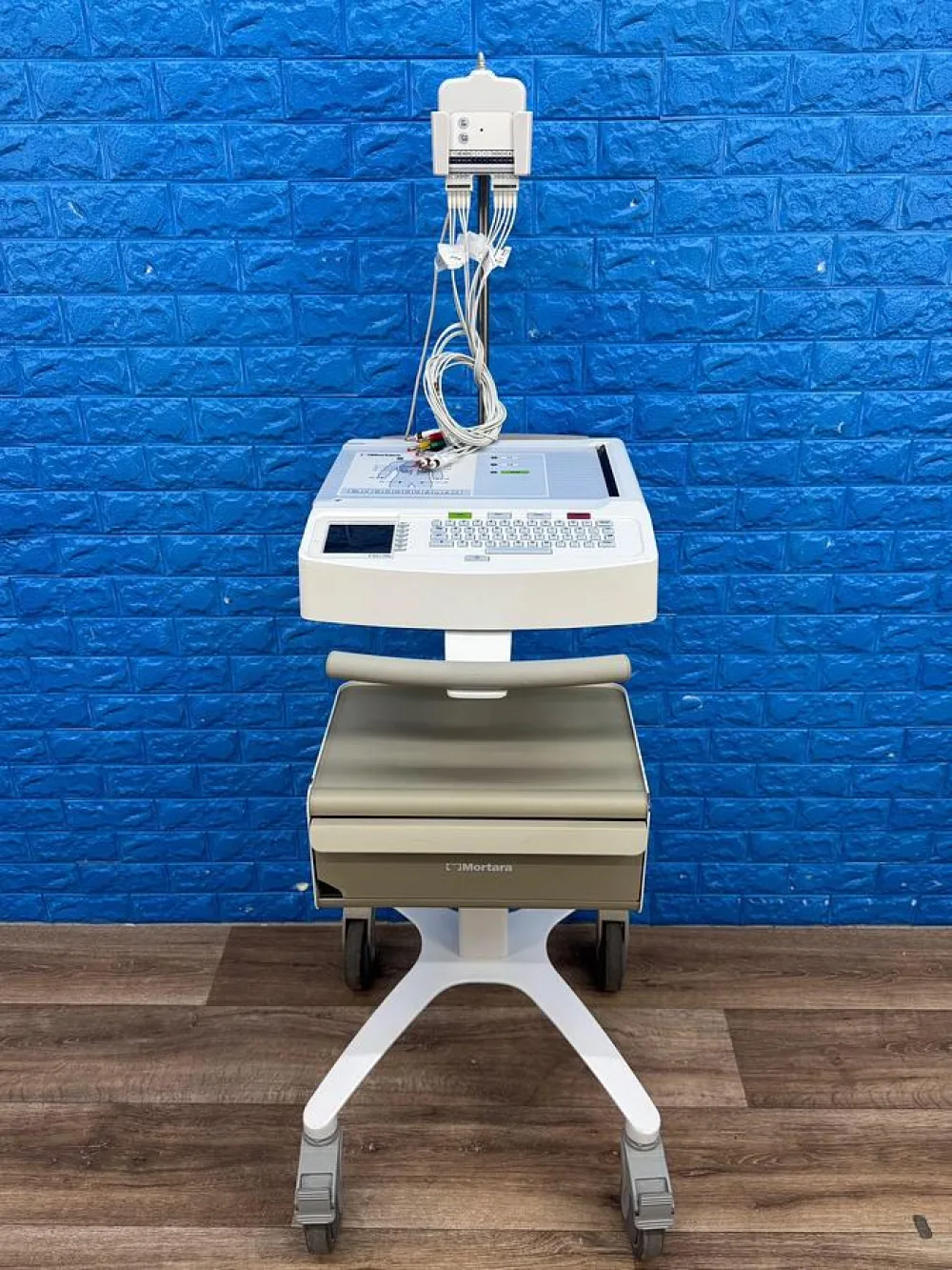Mortara ELI 250c Electrocardiograph ECG REF: ELI250c-BCB-BAFAX