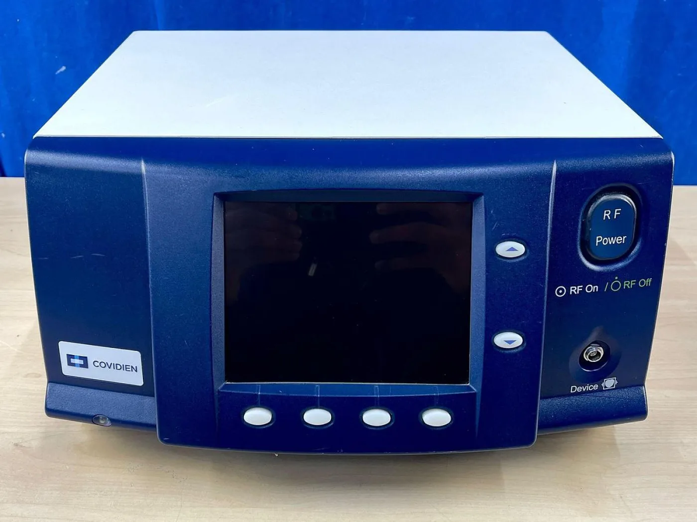 Covidien / Valleylab VNUS RFG2 Radio Frequency Generator - 1