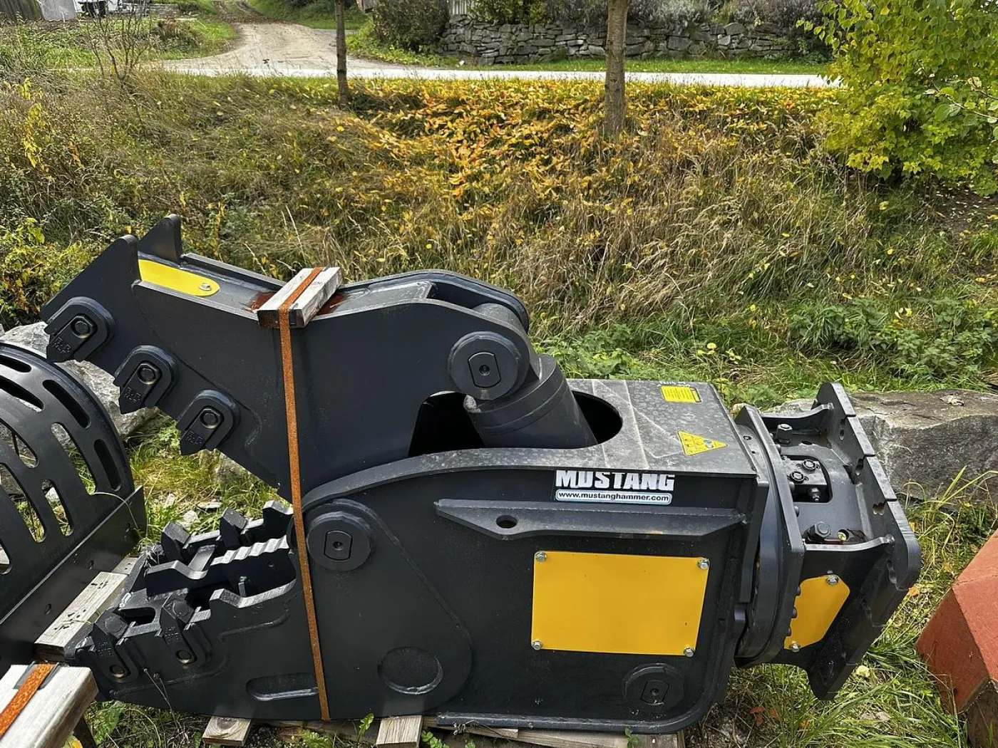 Mustang RH 16 Abbruchpulverisierer NEU - 2