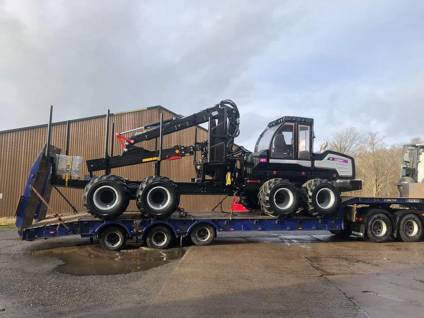 Logset 8F GT Forestry Forwarder - 1