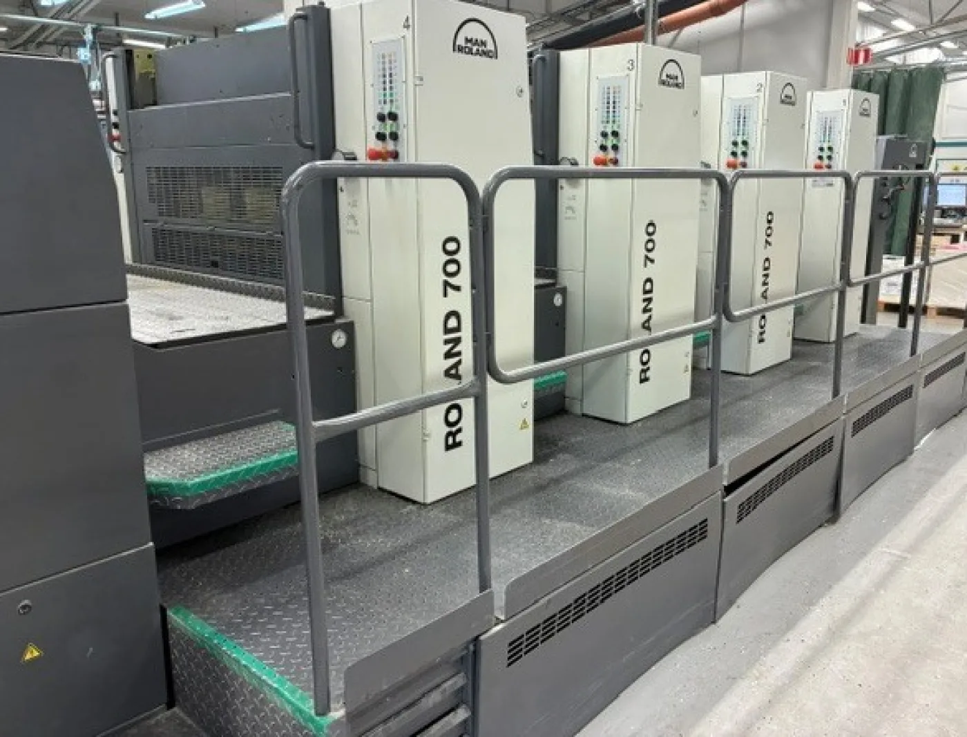 Roland R704-3B – 4 Colour Offset Press - 4