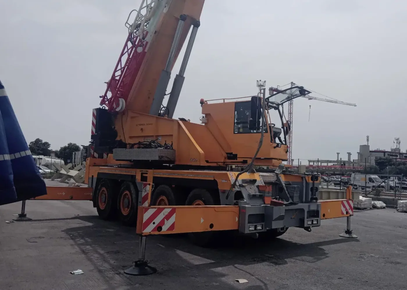 Terex Demag AC 140 Mobile Crane - 4