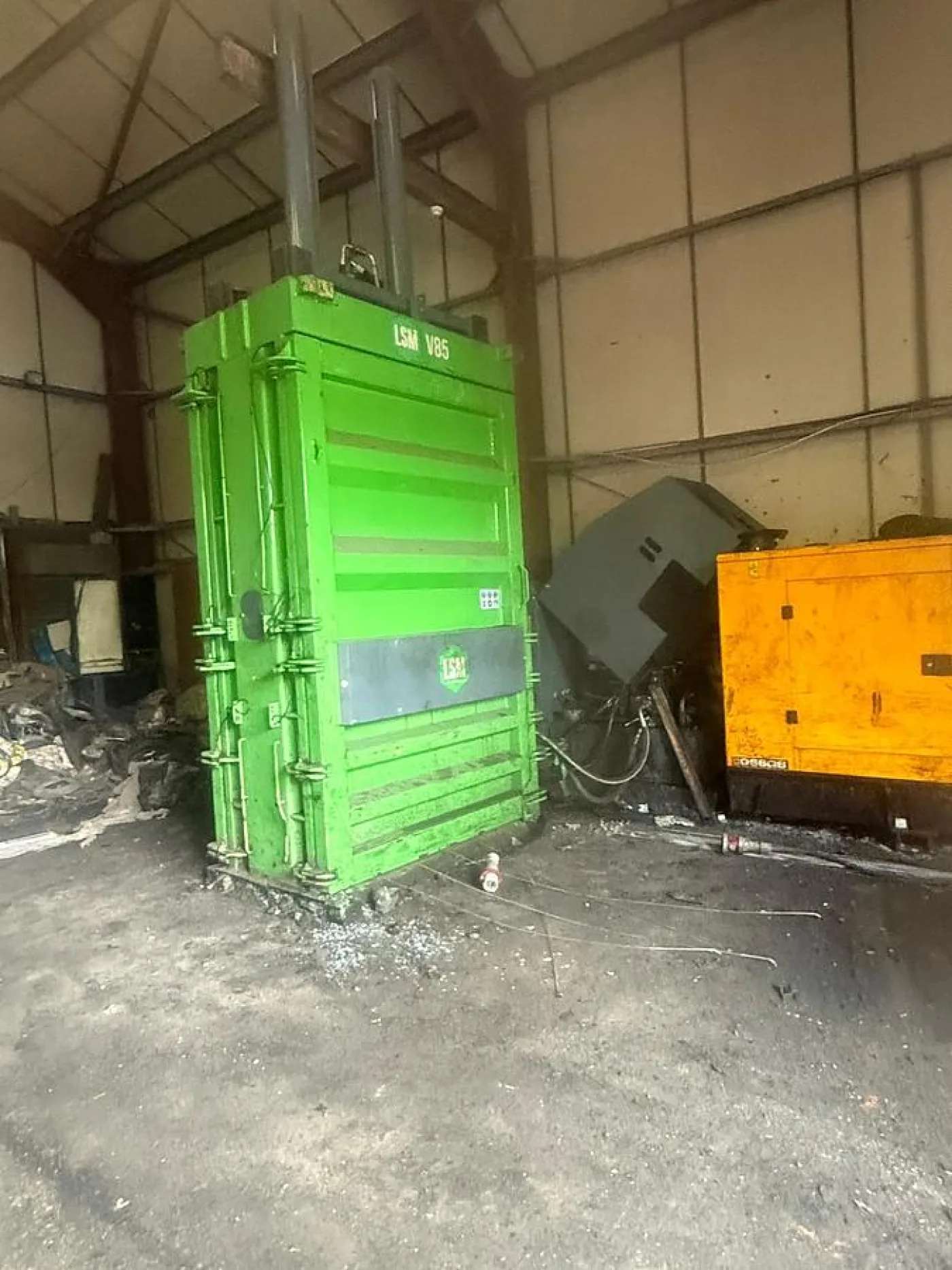 LSM V85 Tyre Baler - 3