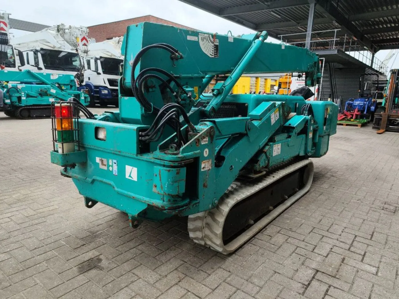 Maeda MC 305 CRME-2 - 6