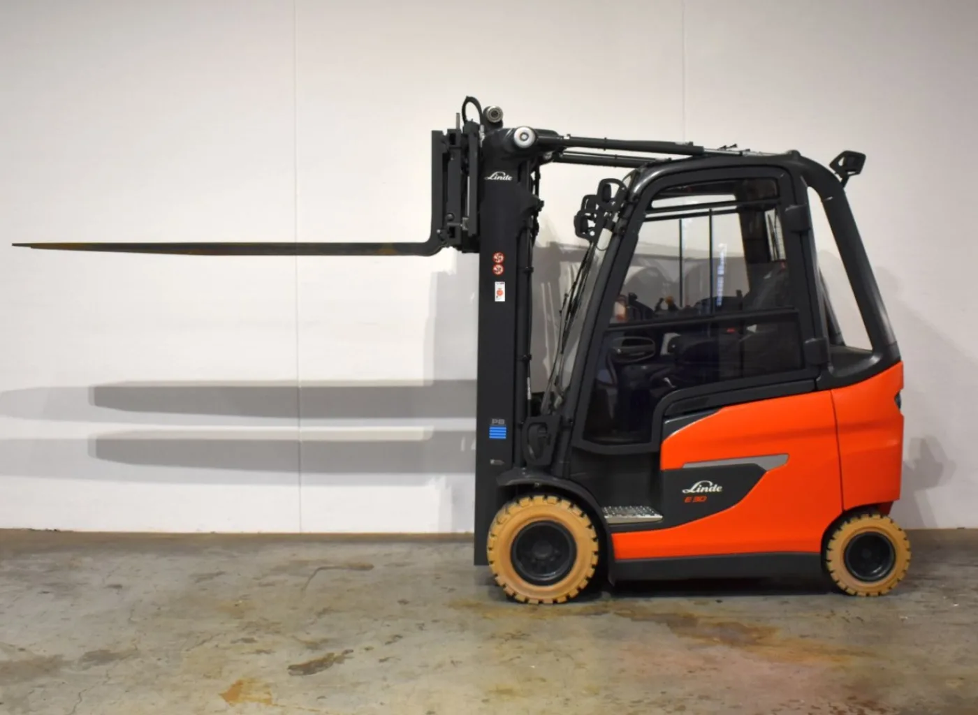 Frontstapler Linde E 30/600 H 1252 (2024) - 4