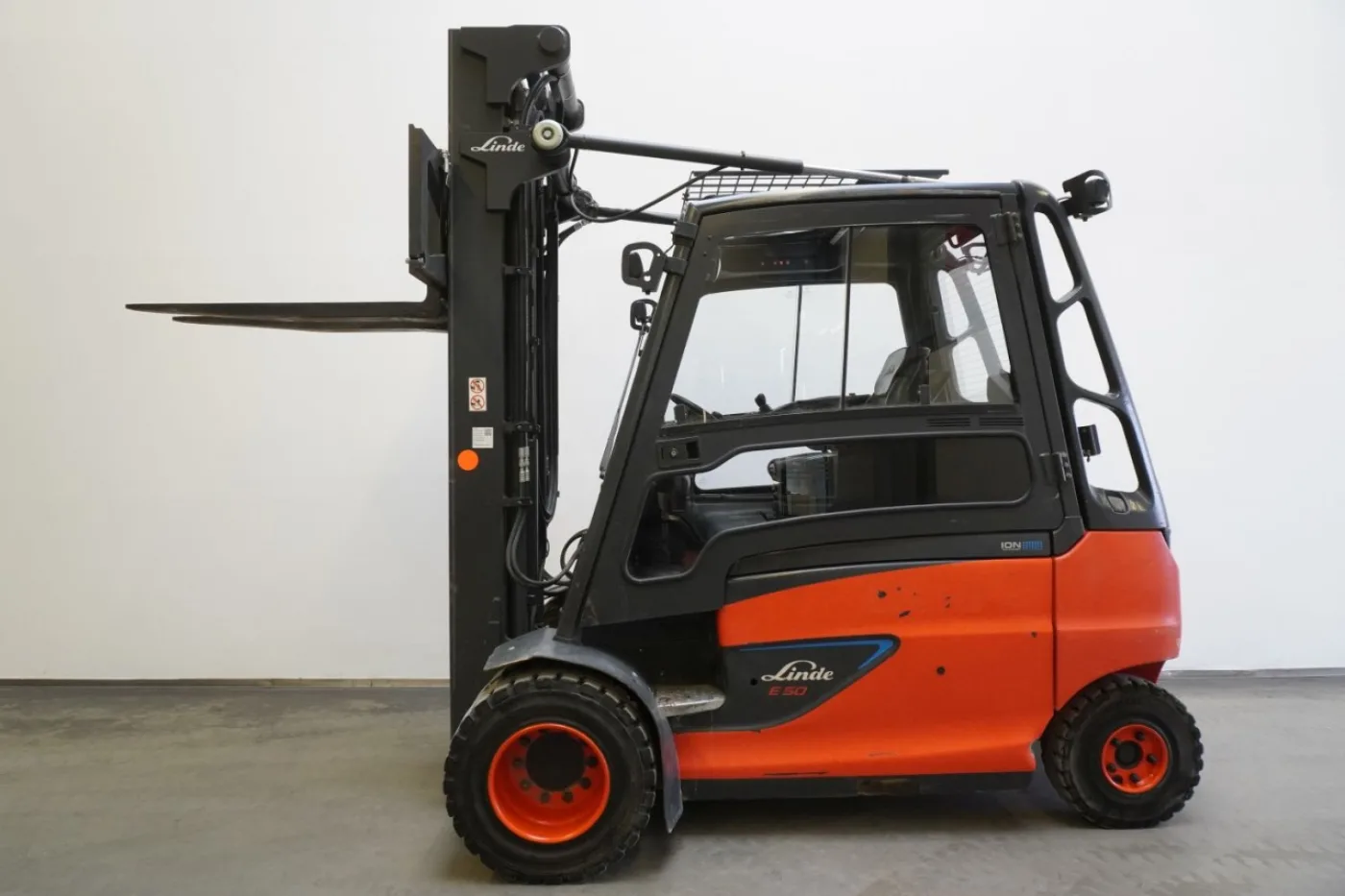 Frontstapler Linde E 50/600 HL ION 388 (2020) - 2