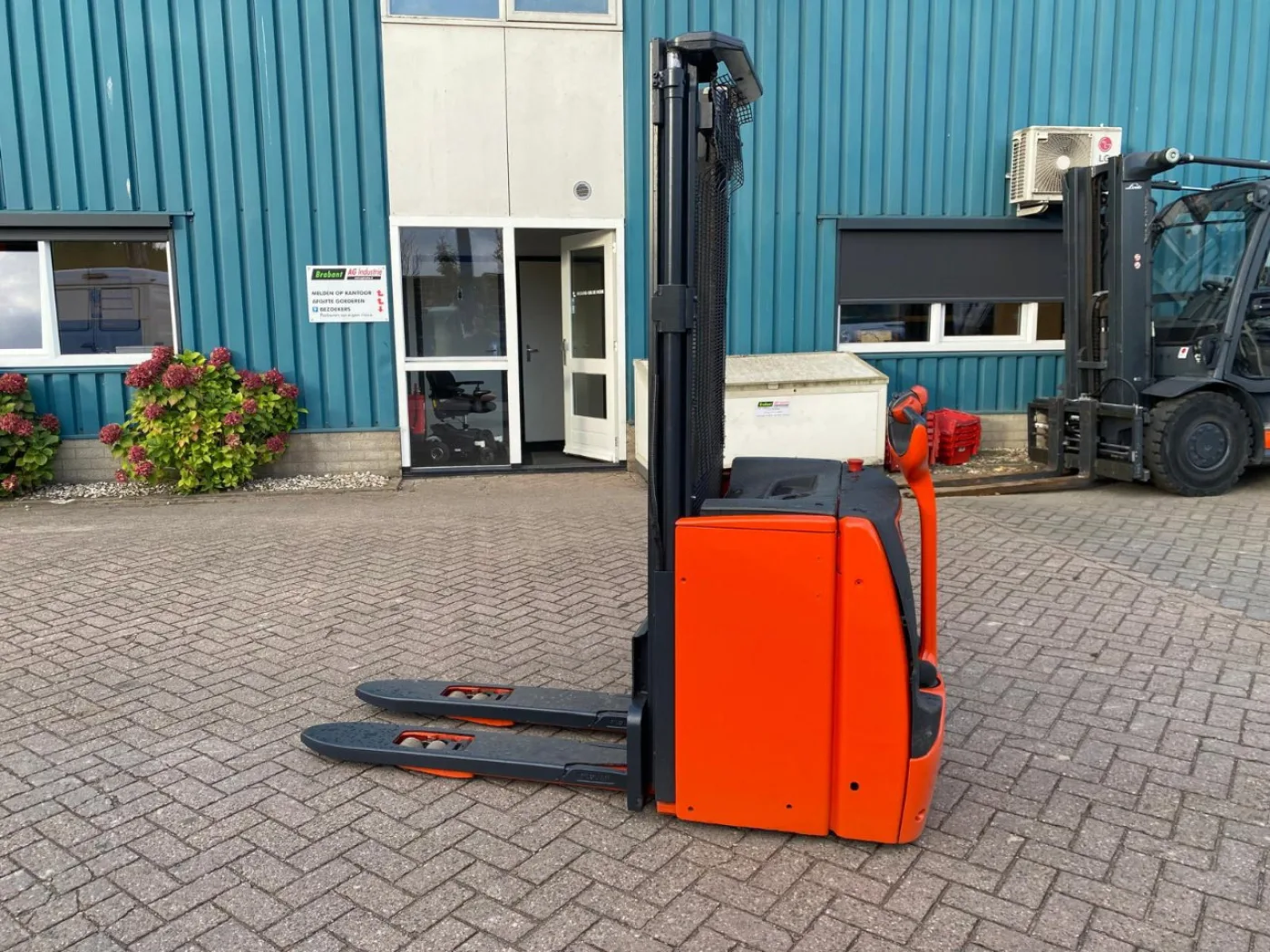 Linde L16 - 5