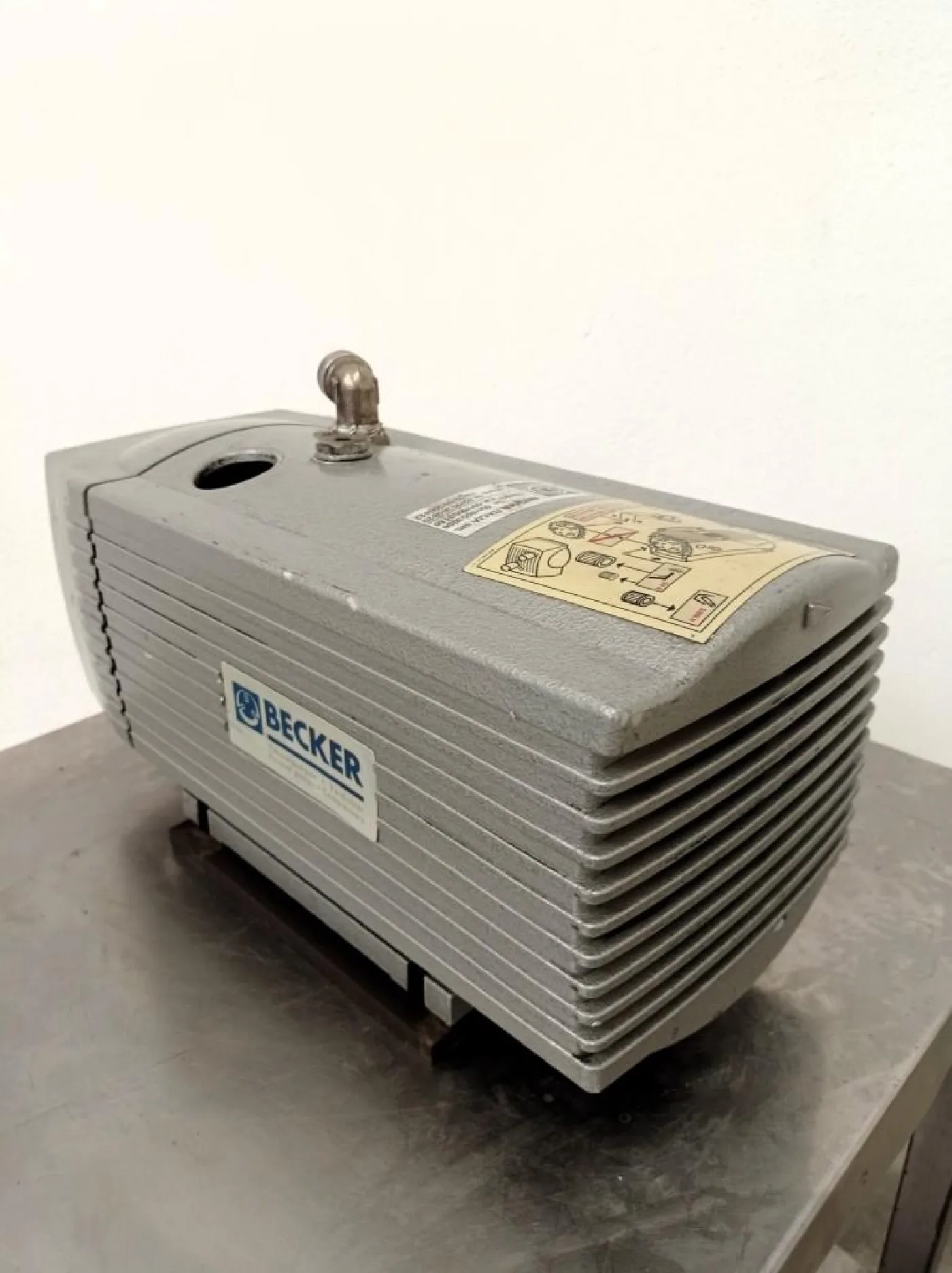 POMPA DA VUOTO – BECKER – MOD. VT 4.10 - 2