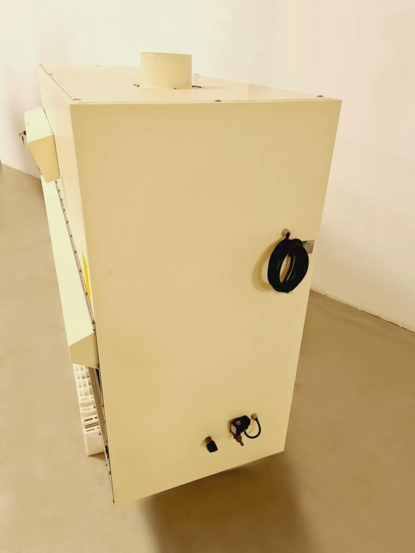 CAPPA A FLUSSO LAMINARE VERTICALE – FASTER – MOD. BHA72M - 8