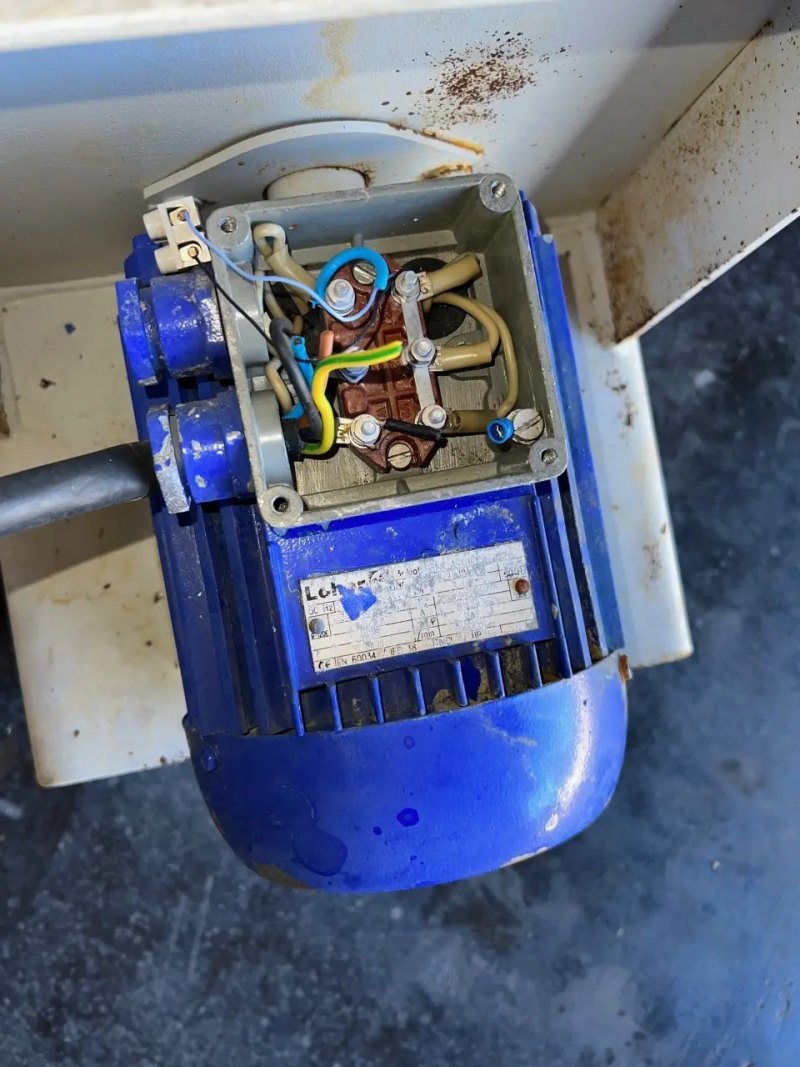 USED RADIAL MXE 031-000530 INDUSTRIAL FAN