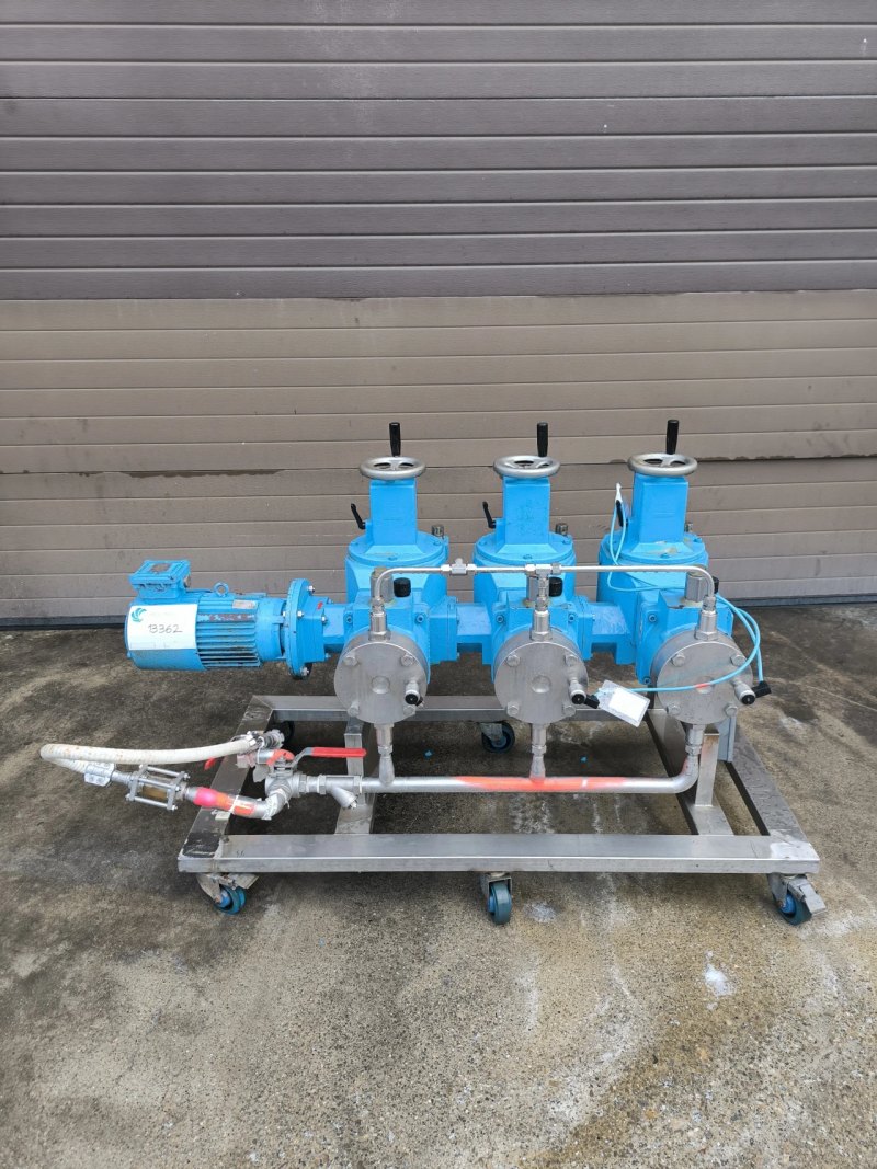 LEWA EH3 DIAPHRAGM DOSING PUMP SKID