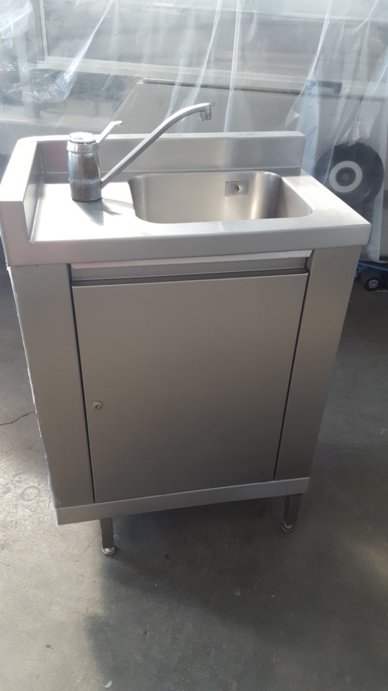 LAVELLO DA LABORATORIO – STRUTTURA IN ACCIAIO INOX