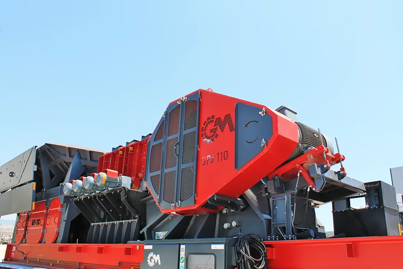 Mobile Jaw Plant with Wobbler Feeder - 3