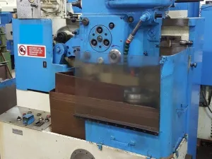 Gear cutting machine – HENSCHEL ROBER